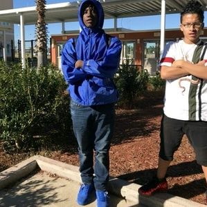 Meet your Posher, Joshua